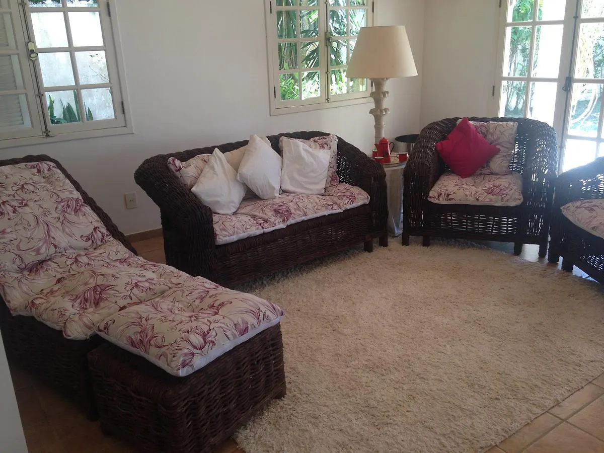 Villa Saint Tropez Cabo Frio 0*,  Brasil