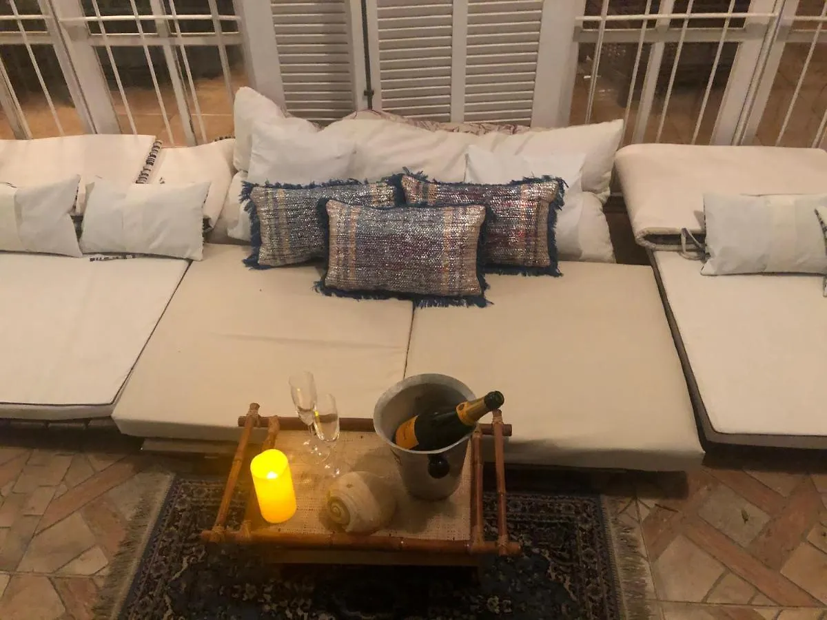 Villa Saint Tropez 카보프리우 0*,  브라질