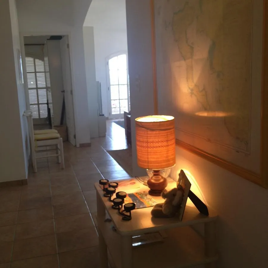 Villa Saint Tropez 카보프리우